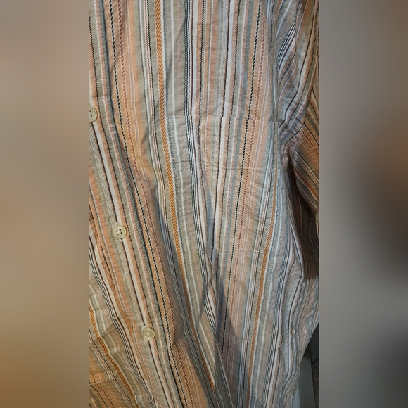 FACONNABLE 100% Cotton Striped Short Sleeve Button Down Shirt. Size Large - Picture 3 of 10